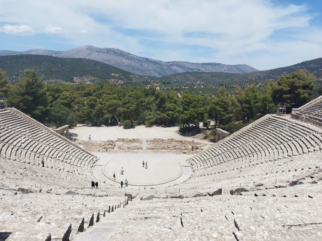 Teatro di Epidauro, Grecia